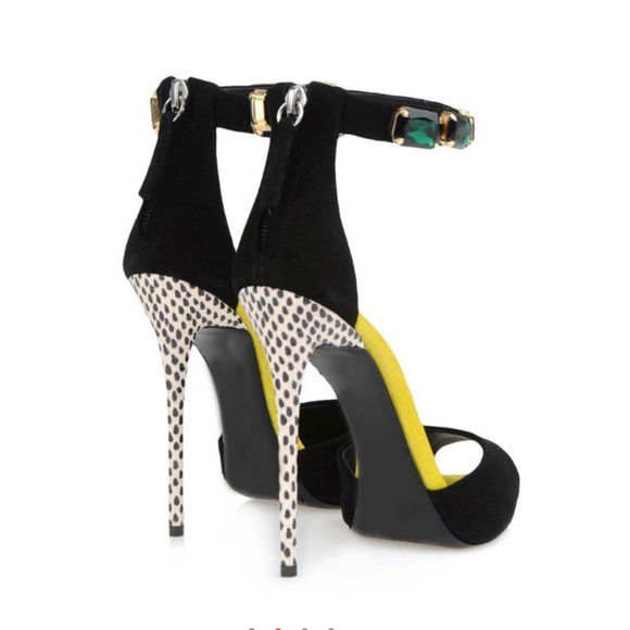 Up2Step Black Heels w/ Green Stones - Picture 8 of 8